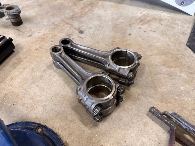 A+ Connecting Rods 1