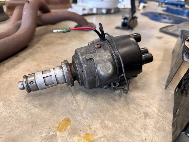 A-Series Distributor 1