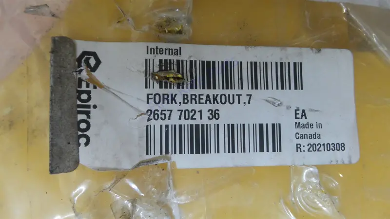 Atlas Copco 2657702136 Fork Breakout 57702136 Epiroc Carousel Drill Rig Rotary 2