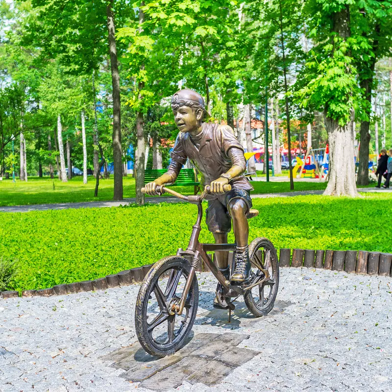 Biking Adventures Bronze Statue 1