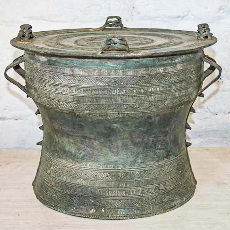 Bronze Laotian Rain Drum In Verde Patina 1