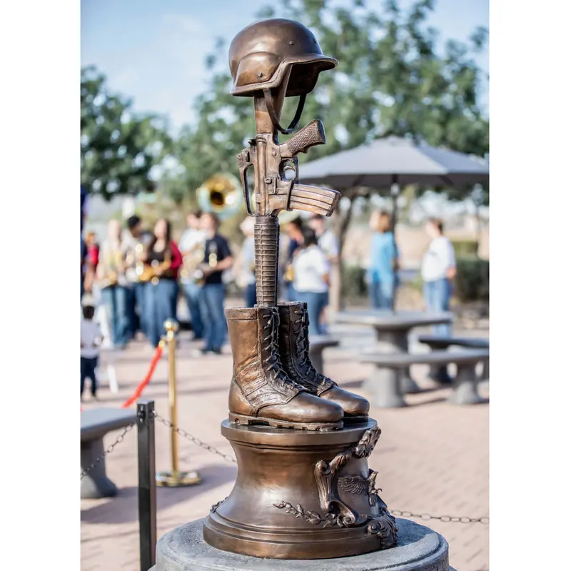 Bronze Soldier's Battlefield Cross Memorial Statue 1