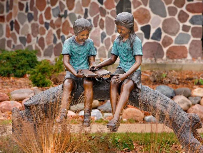 Bronze Summer Reading Statue 1