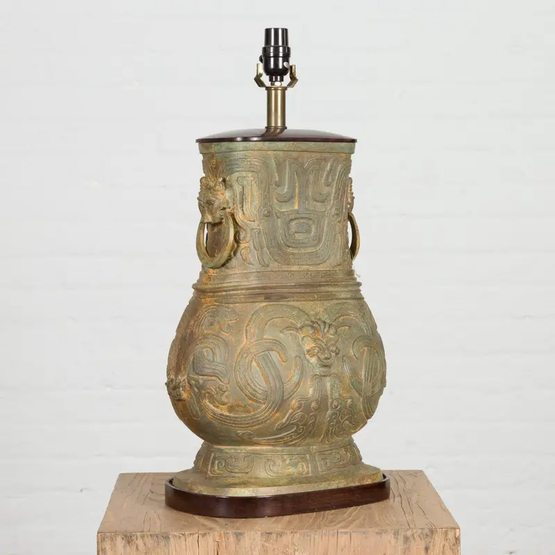 Bronze Vintage Table Lamp 1