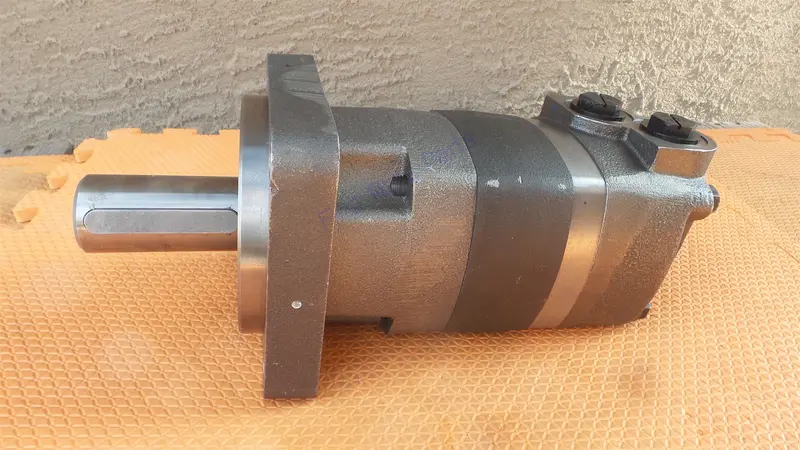 Char-Lynn 109-1339-006 Hydraulic Motor Eaton 109-1339 Danfoss Genuine 1