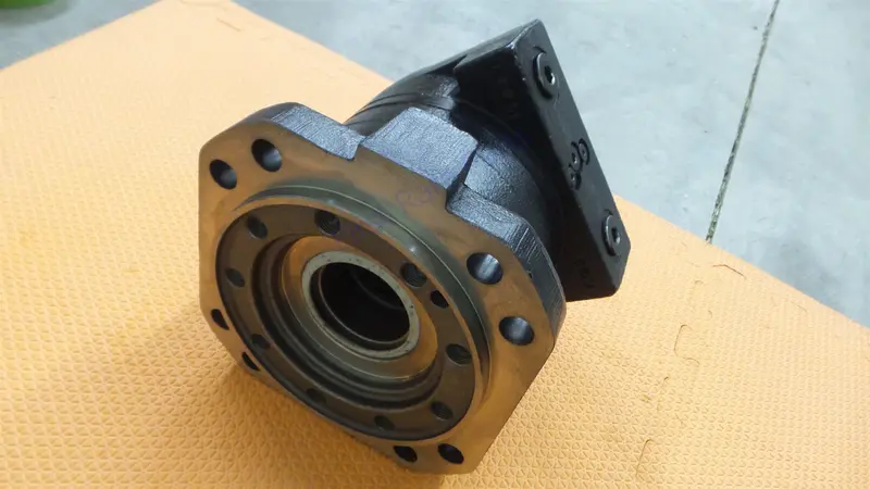 Char-Lynn 157-0009-005 Hydraulic Motor Eaton 157-0009 Vis 1570009005 1