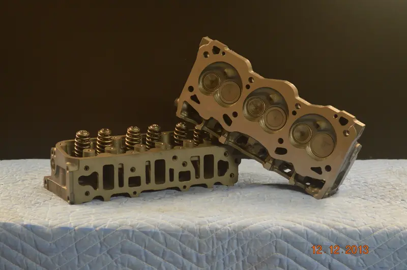 Chevrolet Buick Regal Cylinder Head Pair Non Sc V6 3.8L 231 134/781, Year: 95-01 1