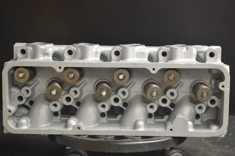 Chevy Cylinder Head 2.0L 122Ci L4 Pushrod Engine - 049/738, Year:87-91 1