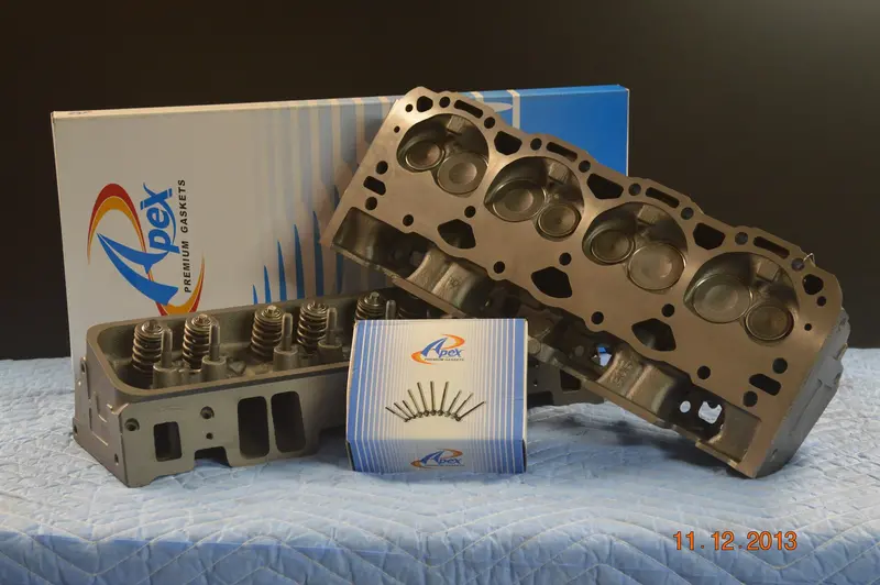 Chevy Cylinder Head 350 5.7L V8 Sbc 062/906 Vortec Pair W/ Head Gasket And Head Bolt Set Kit, Year:96-02 1