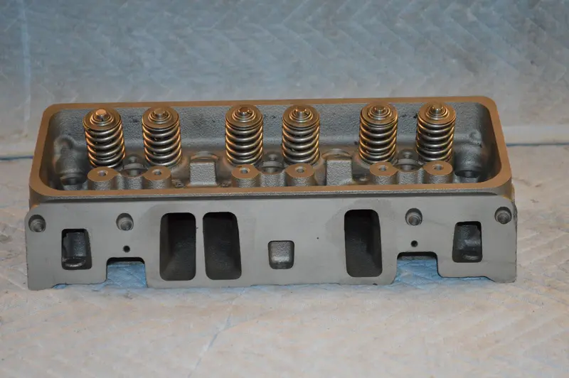 Chevy Cylinder Head 4.3L 262Ci - V6 - Vortec - Bolt Down Rockers 114, Year:96-05 1