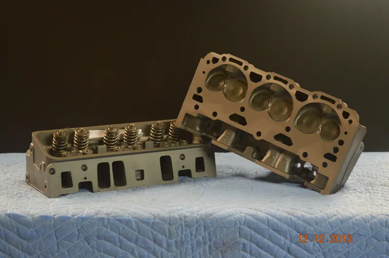 Chevy Cylinder Head Pair 4.3L 262Ci 113 Vortec Bolt Down Rockers, Year:96-05 1