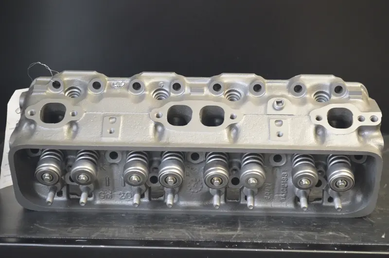 Chevy Cylinder Head Pair Sbc 5.7L 350 193 Slotted Push Rod Holes, Year:86-93 1