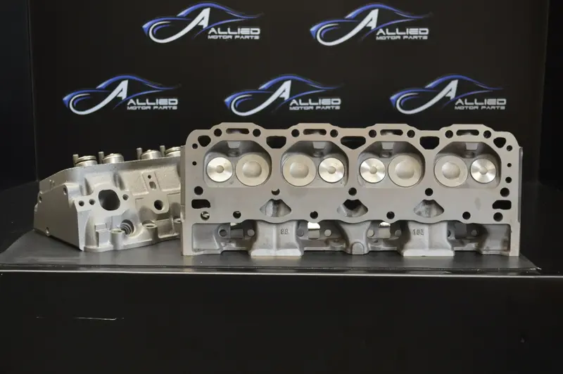 Chevy Cylinder Head Pair Sbc V8 5.7L 350Ci 193 Round Push Rod Holes, Year:86-93 1