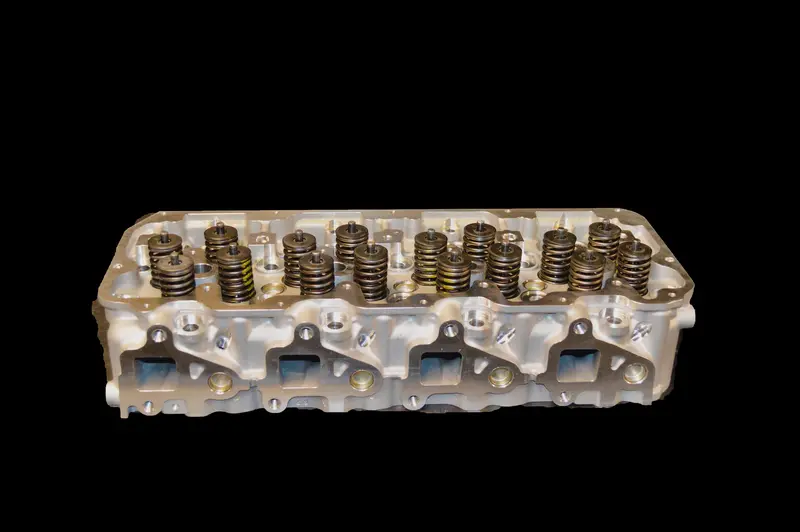 Chevy New Cylinder Head 6.6L 402Ci V8 Duramax Lml, Year:11-16 1