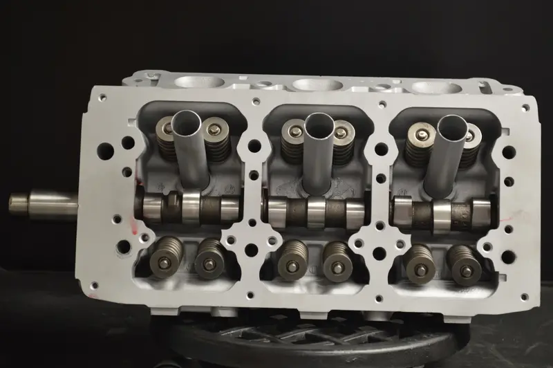 Chrysler Cylinder Head 300 Pacifica Charger 3.5L - Left, Year:02-10 1
