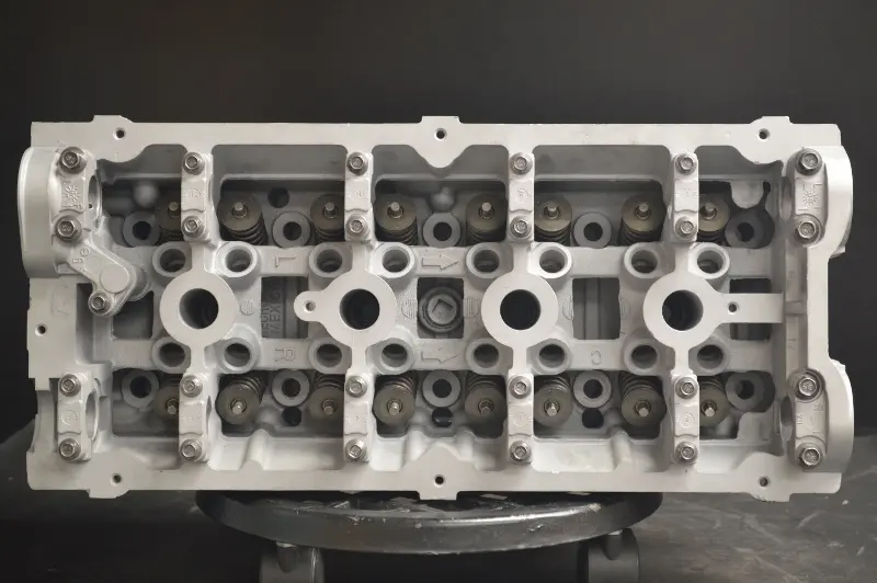 Chrysler Stratus Sebring Pt Cruiser Cylinder Head 2.4L 086Ag, Year:04-06 1