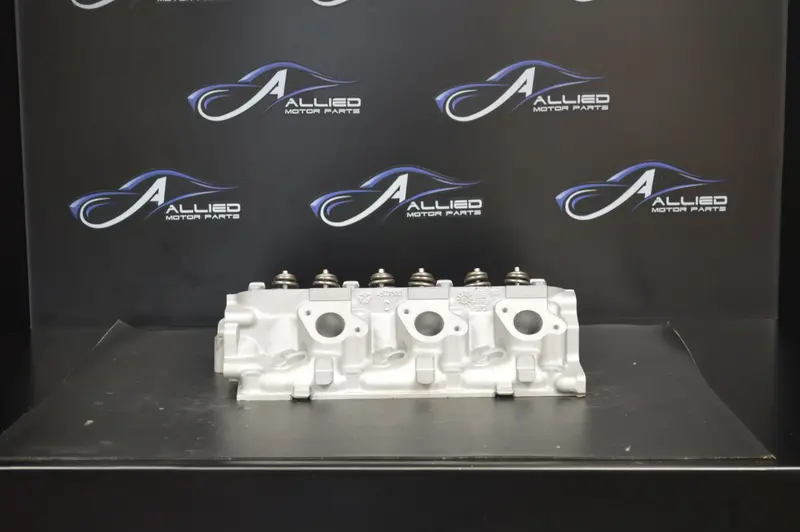Chrysler Voyager Cylinder Head Town & Country 3.3L 202Ci 510, Year:94-97 1