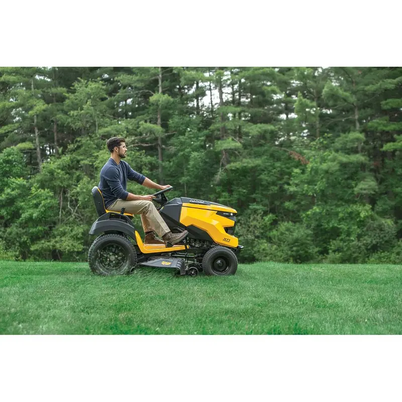 Cub Cadet Enduro Xt1 21/42 - Suited To Large Blocks Up To Small Acreage. 2