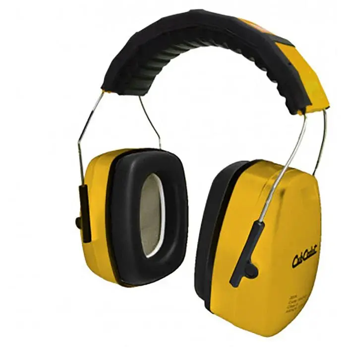 Cub Cadet Pro P32 Class 5 Earmuff 1