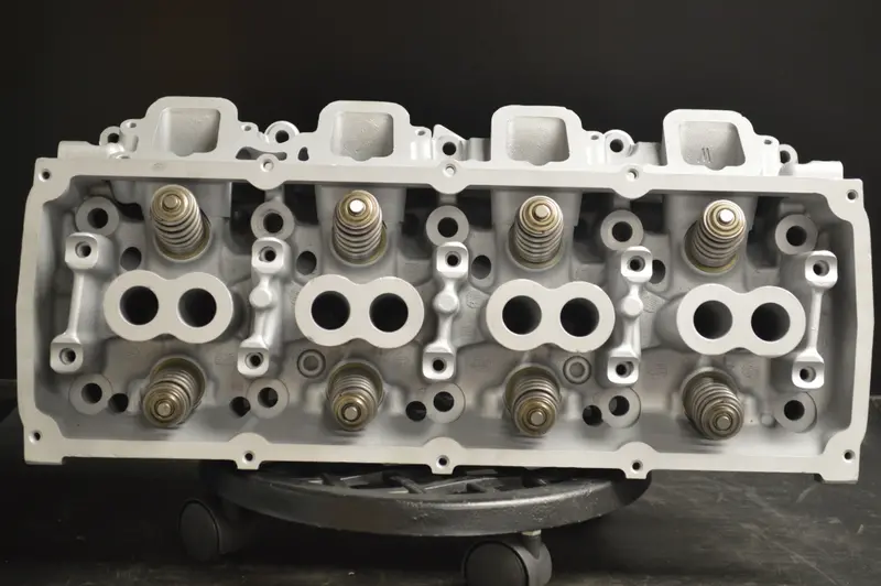 Dodge Chrysler Cylinder Head - Right 5.7L V8 Casting 616Aj/Ba Hemi W/Egr, Year:05-08 1