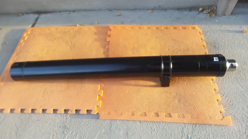 Doosan D512943 Hydraulic Lift Cylinder Forklift D35s-5 D40s-5 D45s-5 1