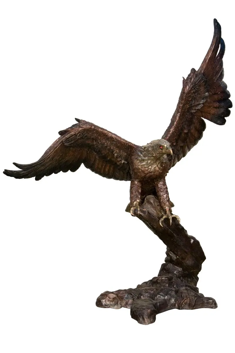 Eagle Statue On Alert 1