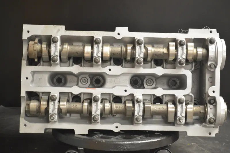 Ford Cylinder Head 2.0L 1998Cc L4 16V Dohc 978M, Year:98-00 1