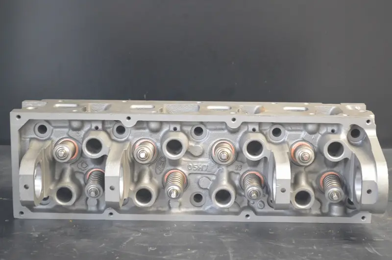 Ford Cylinder Head 2.5L 153Ci 8-Plug Without Camshaft, Year:98-01 1