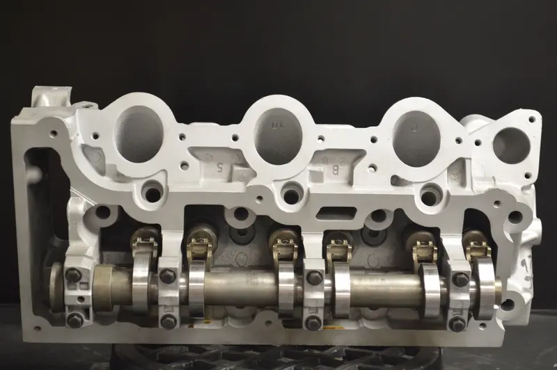 Ford Cylinder Head 4.0L 244Ci V6 Sohc - 97Jm/6049 - Right 1