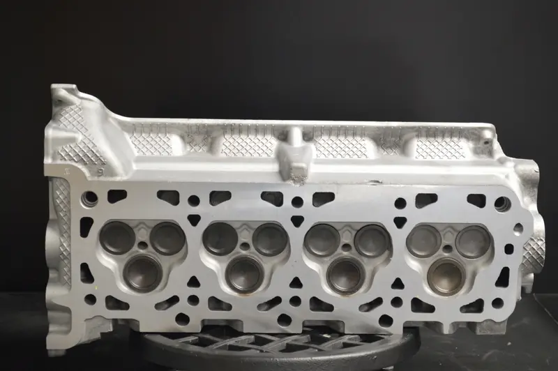 Ford Cylinder Head 5.4L 330Ci Sohc 3 Valves Per Cylinder Right, Year:05-08 2
