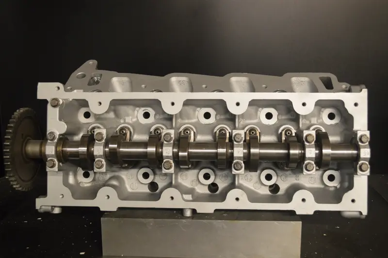 Ford Cylinder Head 5.4L 330Ci - V8 - Sohc 2L1e - Left, Year:01-02 1
