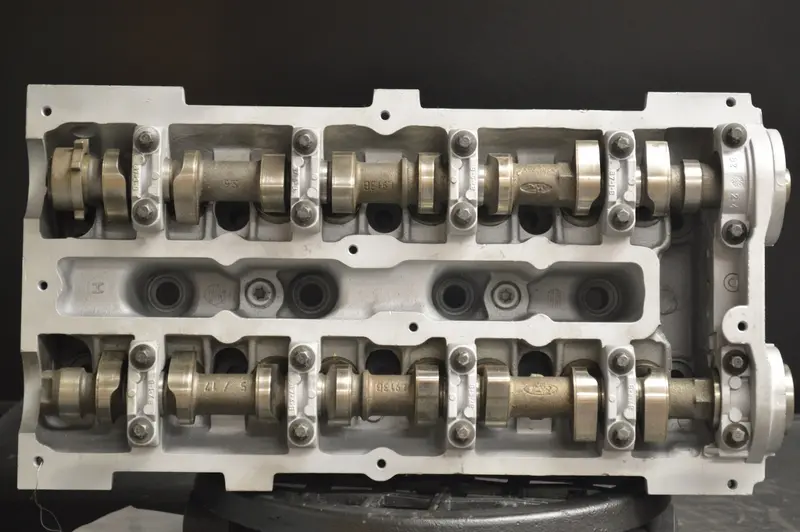 Ford Cylinder Head Dohc Xs7e-Ad, Year:01-04 1