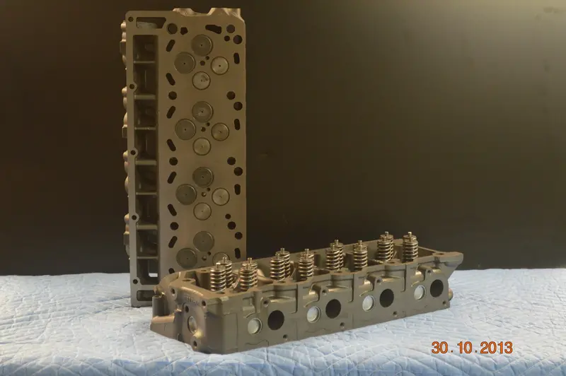 Ford Cylinder Head F250 F350 F450 6.0L Turbo Diesel Powerstroke Cylinder Head - With New Valves 1