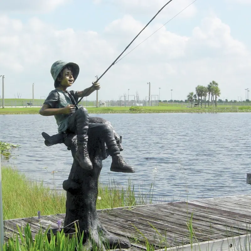 Fresh Catch Fishing Statue 1