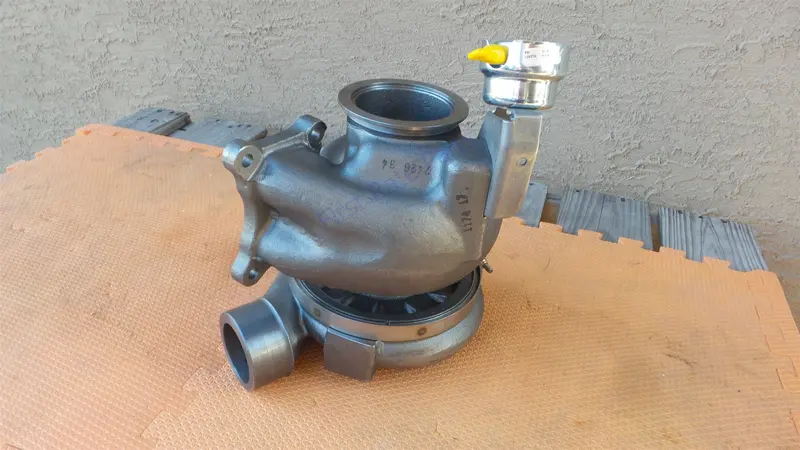 Garrett 251-4820 Turbocharger 10R-2407 10R-1887 Cat 741154-5011S Truck 1