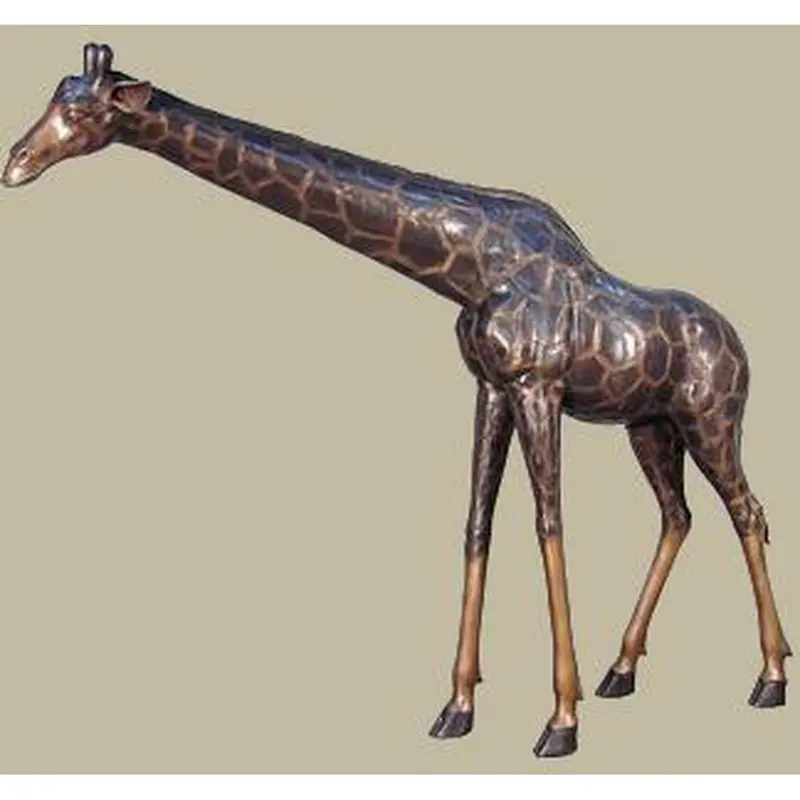 Giraffe - Bending Head 1