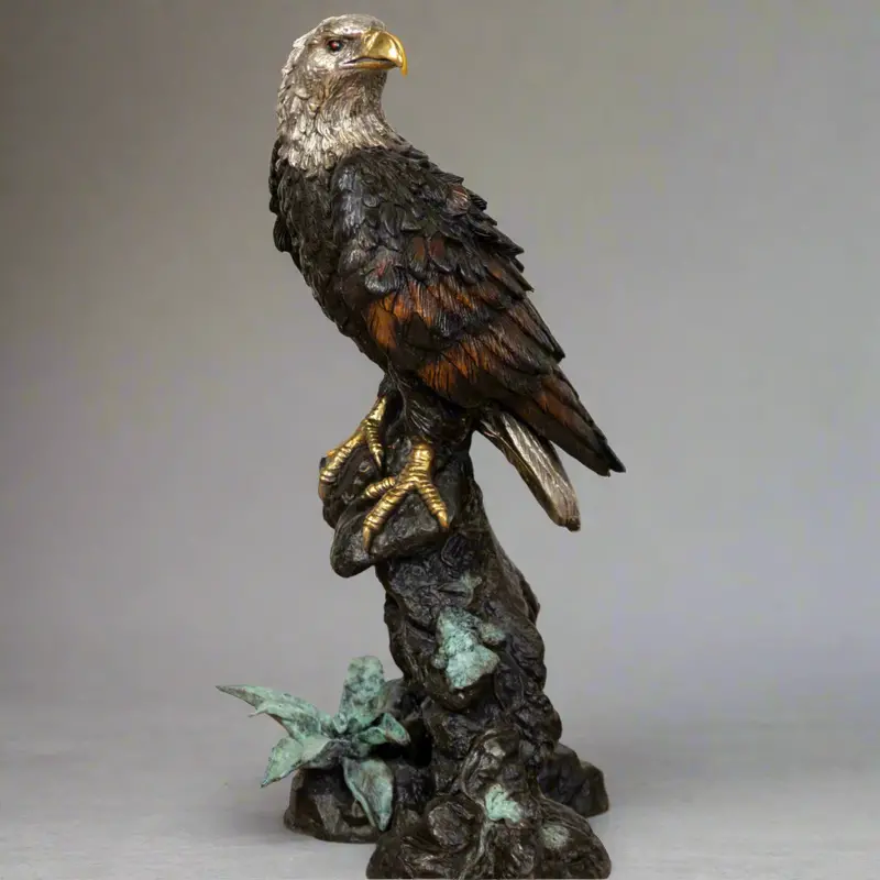Guardian Eagle Statue 1