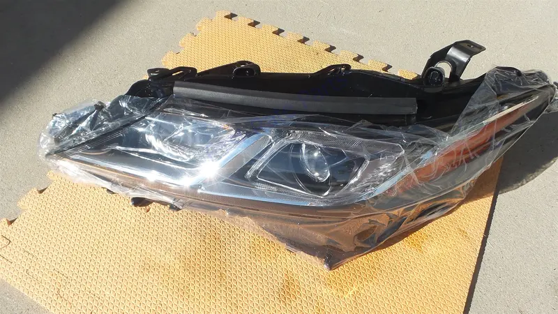 Headlight Fits Toyota Camry L Le Se 2018 2019 2020 Left Drivers Light 1