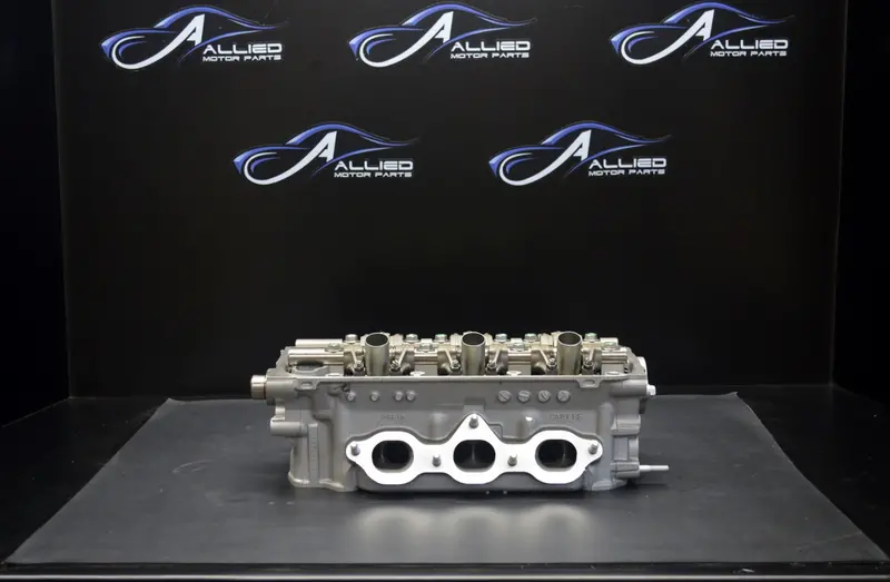 Honda Odyssey Pilot J30a 3.0L V6 24 Valve - P8e Cylinder Head - Right, Year:03-05 1