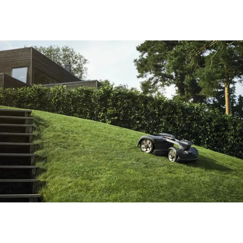 Husqvarna Automower® 435X Awd Epos - Wire Free Awd Robotic Mower That Masters Steep Slopes Up To 70%. 2