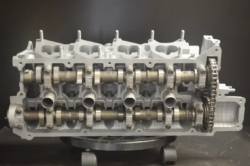 Hyundai Elantra Tiburon Cylinder Head 2.0L - Non Vvt, Year:97 - 01 1
