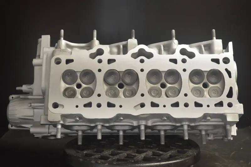 Hyundai Elantra Tiburon Cylinder Head 2.0L - Non Vvt, Year:97 - 01 2