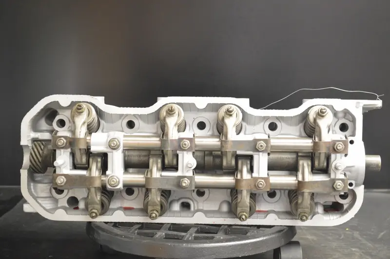 Isuzu Cylinder Head 2.6L 2559Cc - L4 - 4Ze1-93, Year:93-97 1