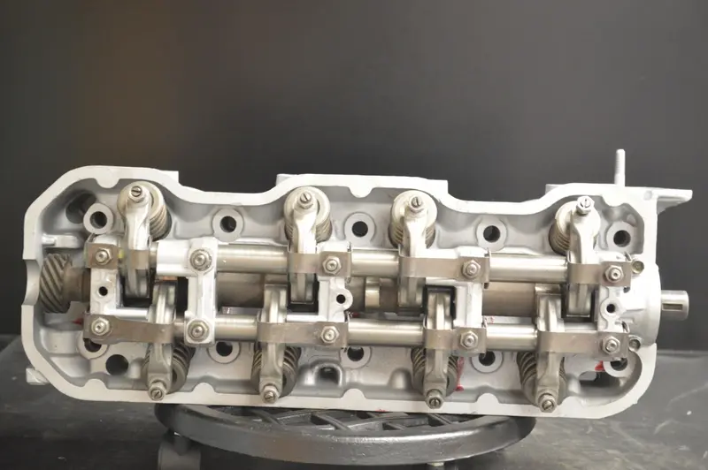 Isuzu Pickup Rodeo Cylinder Head 2.6L Sohc 4Ze1, Year:88-92 1