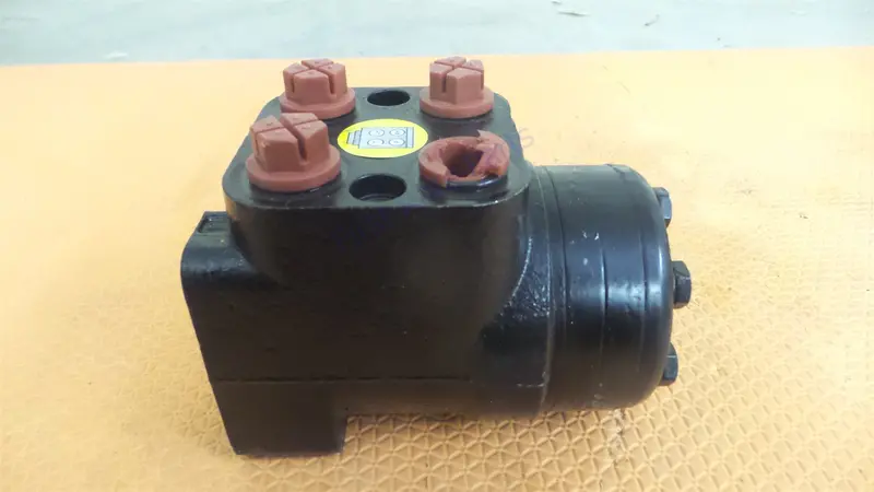 John Deere Al69804 Power Steering Valve Metric Tractor 2350 2355 2750 1