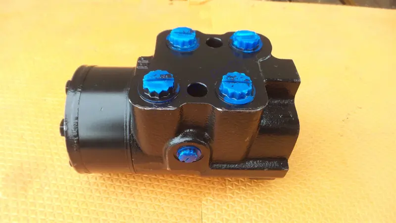 John Deere At320570 Steering Flow Control Hydraulic Valve Loader 444H 444J 1