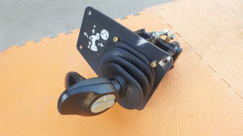 John Deere At402924 Joystick Controller Crawler Dozer 1050K 950K Trans 1