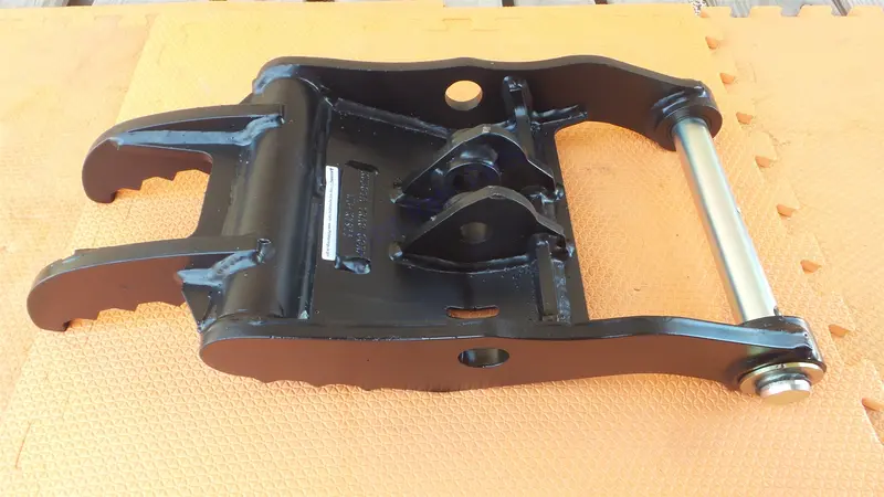Kubota K7911 Quick Attach Thumb U17-5 Compact Excavator Bucket Attachm 1