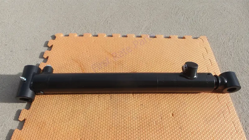 Labrie Hyc00198-03 Hydraulic Cylinder Hyc00198 Hyc00198-02 Minimax 1