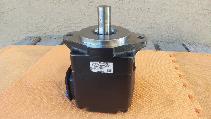 Labrie Hyp01470-01 Vane Pump Expert 2000 L2-Hyp01470-01 705070 Truck 1
